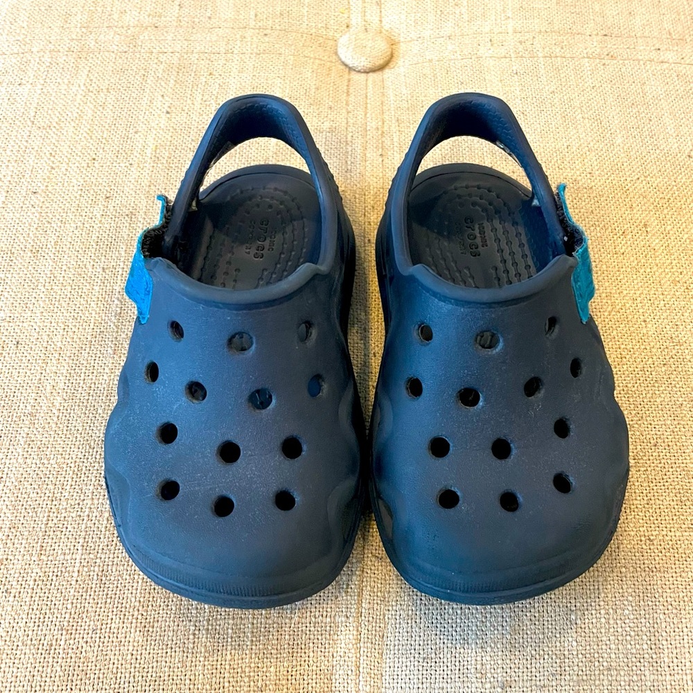 Navy Blue Crocs with side strap. Baby/Toddler size 6